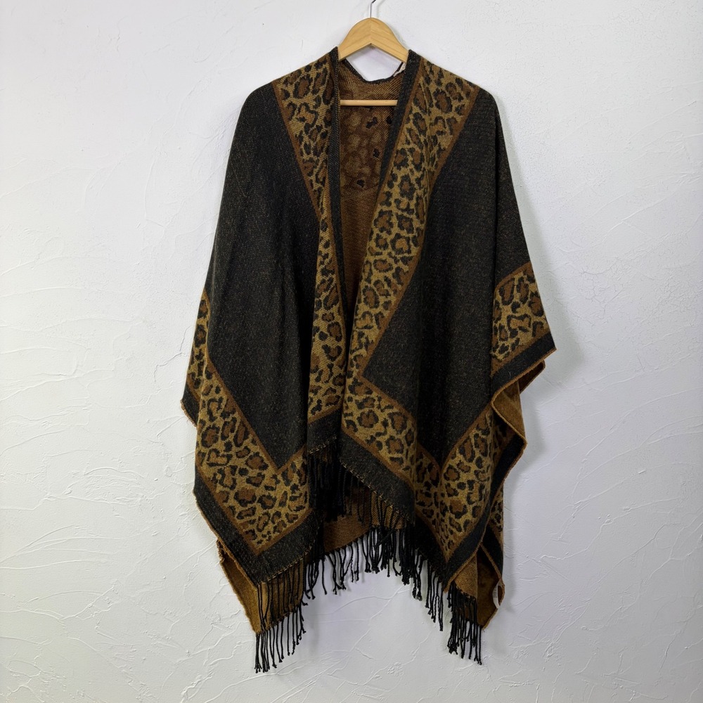Soft Surroundings Leopard Print Poncho Women OS Brown Black Fringe Shawl Wrap